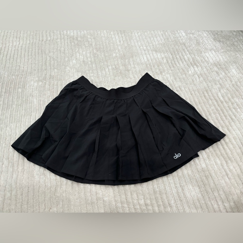 Alo Varsity Tennis Skirt. Size Small. New, never worn.